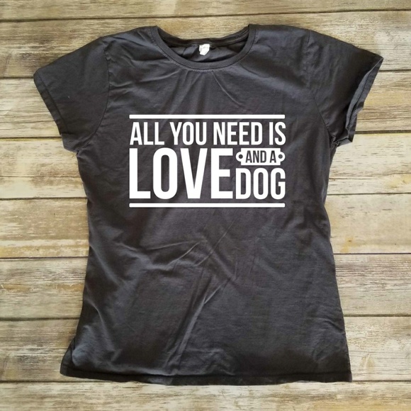 Fruit of the Loom Tops - all you need is Love and a dog ladies Fitted shirt